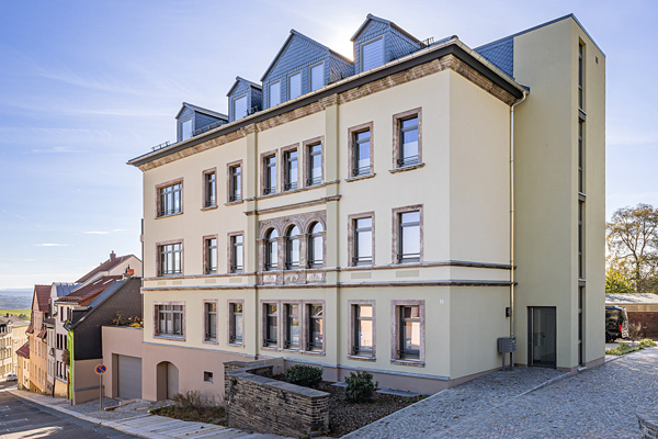 Mehrfamilienhaus in Hohensten-Ernstthal